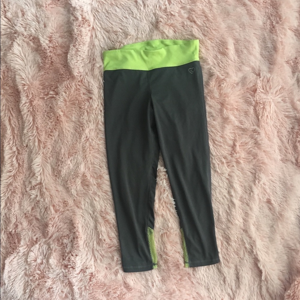 Dark grey cropped workout pants